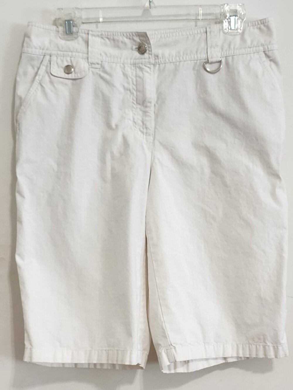 Jones New York, Ladies Bermuda Shorts, Size 8